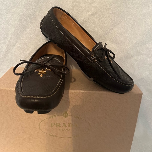 Prada Leather Bow Drivers - Picture 2 of 5